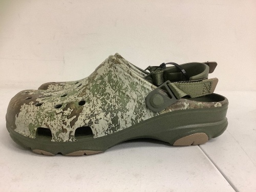 Camo Crocs, M 10 W 12, Appears new, Sold as is - Lot 340