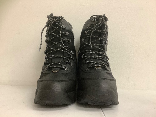 SHE Womens Boots, 9D, Appears New, Sold as is - Lot 359