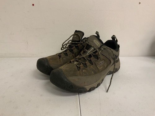 Keen Shoes for Men, Size 14, E-Comm Return - Lot 374