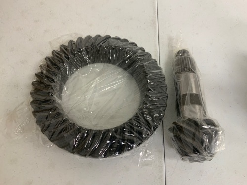 POISON FROG Ring and Pinion Rear Gears, E-Commerce Return, Sold as is - Lot 512