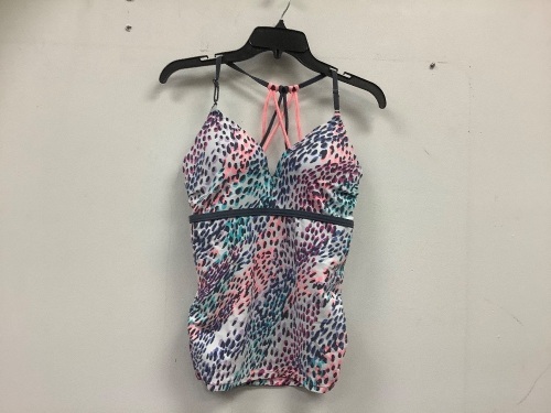 Free Country Womens Swim Top, M, Appears New, Sold as is - Lot 553