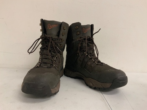 Danner Mens Boots, 10.5, E-Commerce Return, Sold as is - Lot 601
