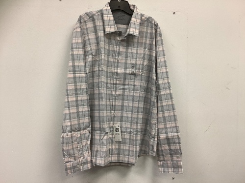Calvin Klein Mens Button Down, XXL, Appears new, Sold as is - Lot 604