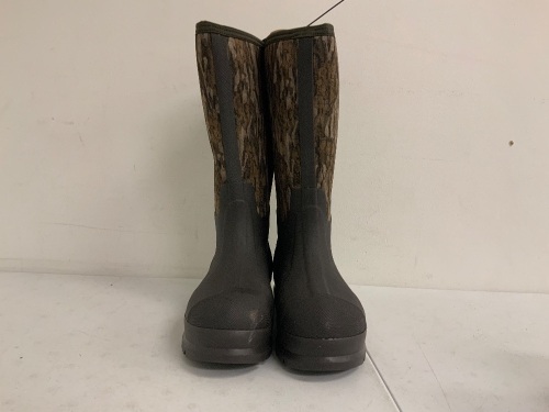 Muck Boots, M-8 W-9, E-Comm Return - Lot 648
