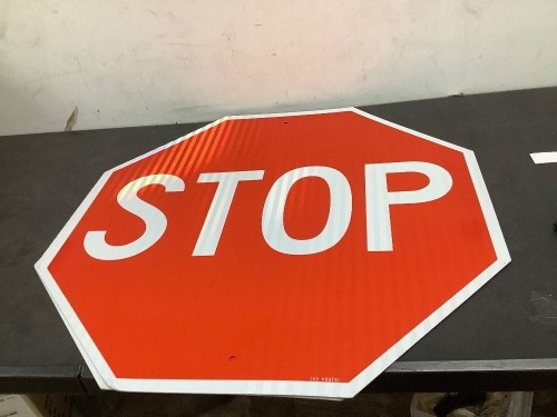 Stop Sign - Lot 1634