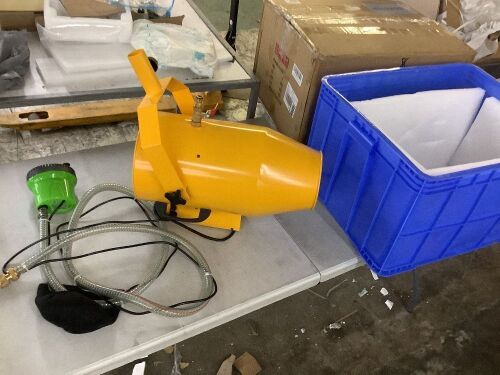 LANGXUN Foam Machine - No Stand or Foam Mix  - Lot 110