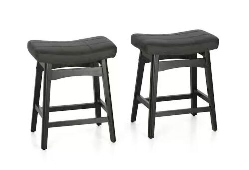 24 in. Black Saddle Design PU Leather Bar Stool with Wood Legs, Set of 2  - Lot 359