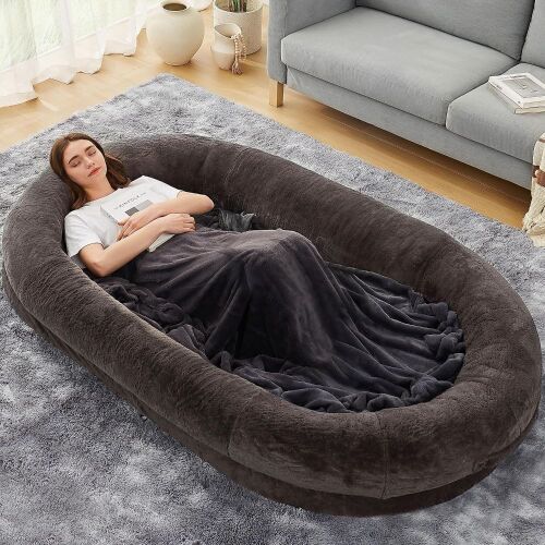 Large Human Dog Bed - Lot 150