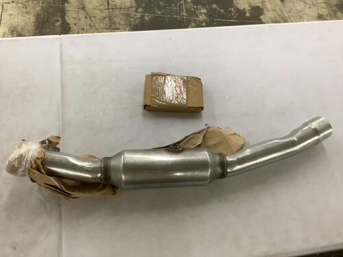 Catalytic Converter, Unknown Fit  - Lot 591