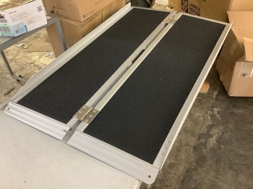 Aluminum Wheelchair Ramp, 30" x 48"  - Lot 87