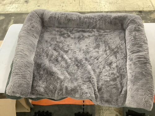 Dog Bed  - Lot 577