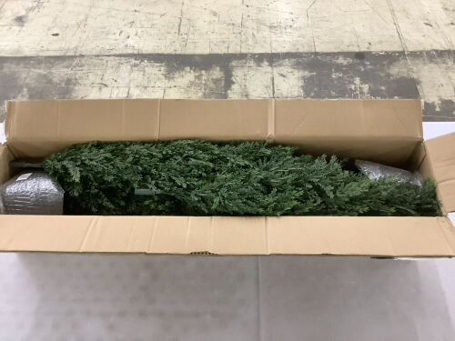 Artificial Tree  - Lot 809