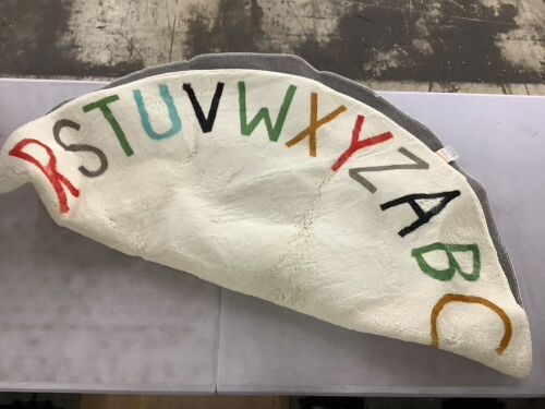 4' Circle Alphabet Rug  - Lot 617