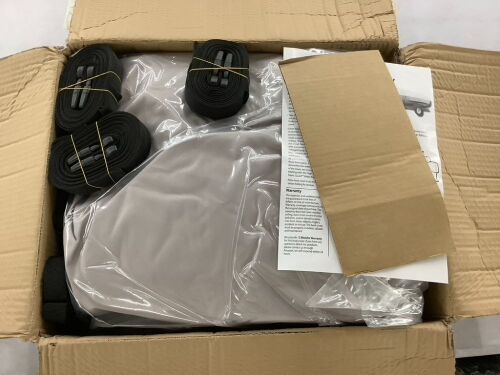 Heavy Duty Pontoon Boat Cover w/ Straps, 22-24'  - Lot 523
