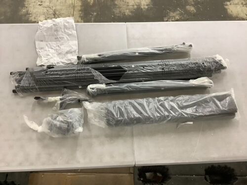 Black Room Divider  - Lot 581