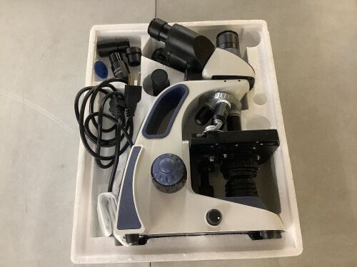 Swift Microscope - Lot 83