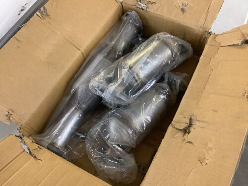 Catalytic Converter 3.6L for Saturn Outlook 07-10  - Lot 292