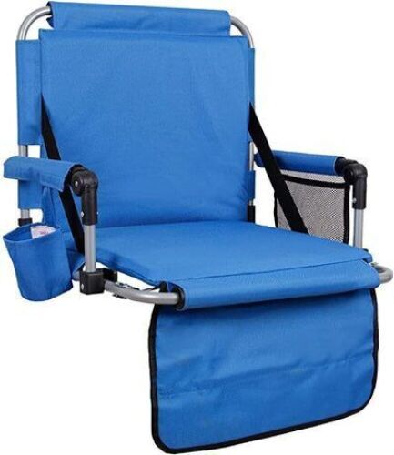 ALPHA CAMP Folding Stadium Chair - Lot 901