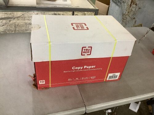 TRU RED 8.5" x 11" Copy Paper 20 lbs. 92 Brightness 5000 Sheets - Lot 455