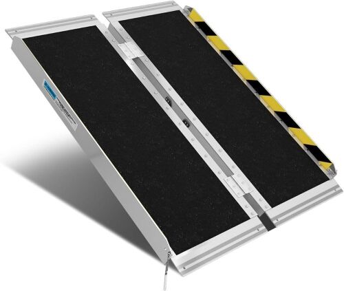 3FT Non-Slip Folding Aluminum Wheelchair Ramp  - Lot 557