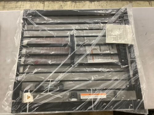 40.6" -29.7" Wide Auto Close Baby Gate with Small Cat Door - Lot 202