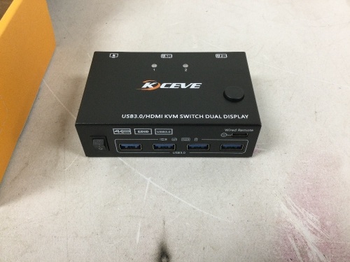 KCEVE USB 3.0 KVM Switch - Lot 2106