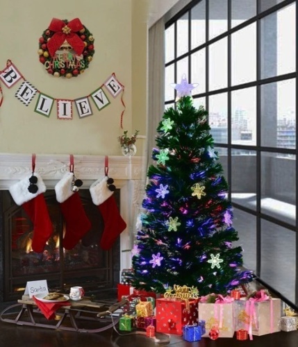 Costway 4FT Pre-Lit Fiber Optic Christmas Tree Multicolor Lights - Lot 73