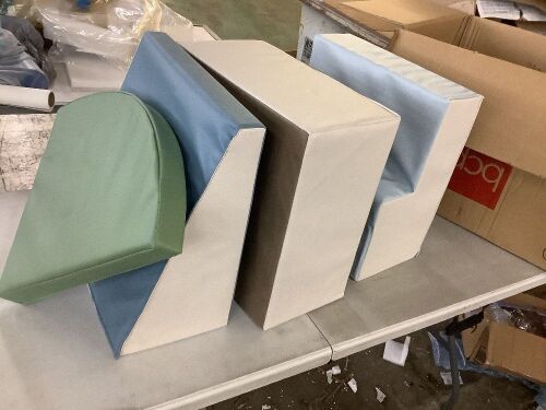 4-Piece Kids Climb & Crawl Soft Foam Shapes Structure Playset - Lot 252