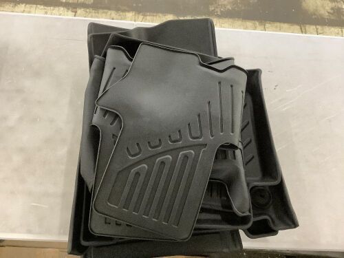 Floor Mats & Cargo Mat for Santa Fe 2024 - Lot 595