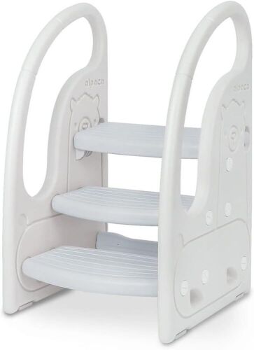 Onasti Toddler 3 Step Stool  - Lot 116