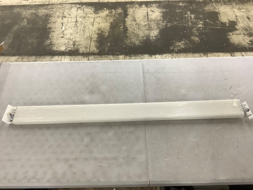 55W 4FT LED Ceiling Light Fixture - Lot 586