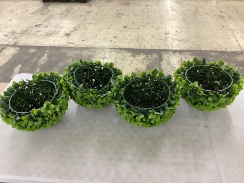 Artificial Topiary Balls, 2 Pack  - Lot 474