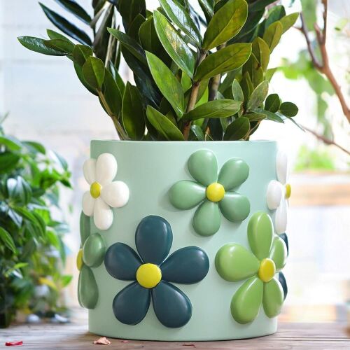 GUGUGO 8 Inch Colorful Flowers Planter - Lot 813