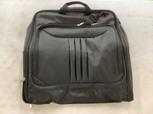 Garment Bag  - Lot 622