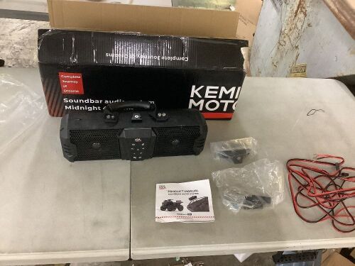 KEMIMOTO Midnight 40B 16-inch UTV Sound Bar, Built-in Battery, Quick Release, Waterproof, RGB Music Sync, Multicolor Lights Fits 1"-2" Roll Bar - Lot 484