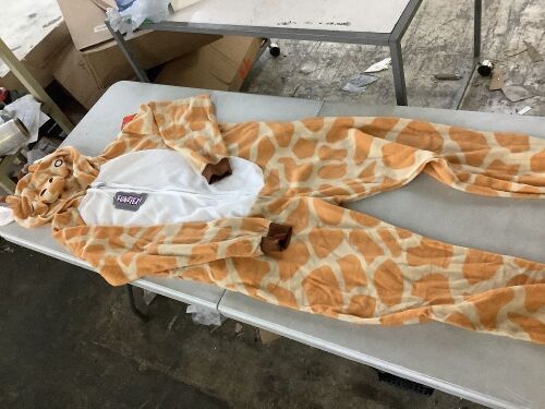 Funziez! Adult Giraffe Onesie, Large - Lot 686