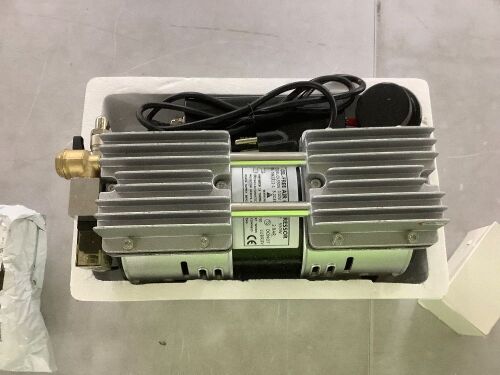 Aerator, 5.2 CFM for Pond and Lakes Up to 3 Acres, 3/4 HP Compressor with Timer - Lot 616