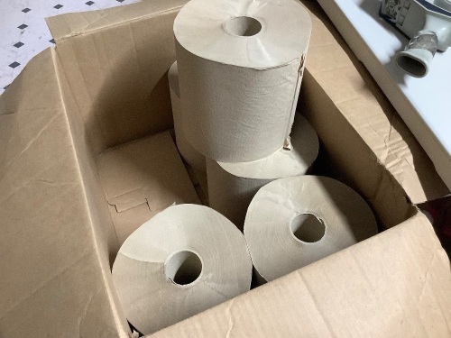 5 rolls hard wound paper towel - Lot 187a