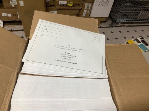 Case of packing envelopes - Lot 190a