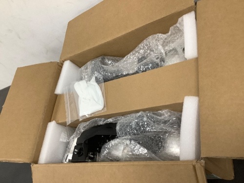 Headlights for Unknown Vehicle - Lot 2220