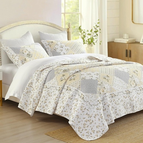 SahSahCasa 100% Cotton 120"x102" Oversized Queen Bedspread Coverlet Quilt Set - Lot 2306