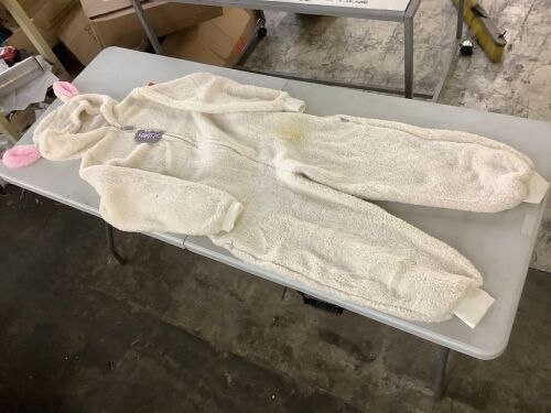 Funziez! Adult Lamb Onesie, Medium - Blemish  - Lot 633