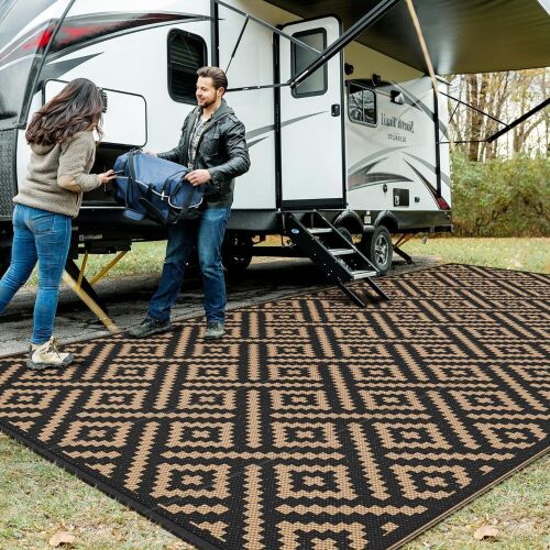 GENIMO Outdoor Rug, 9' x 18'  - Lot 570