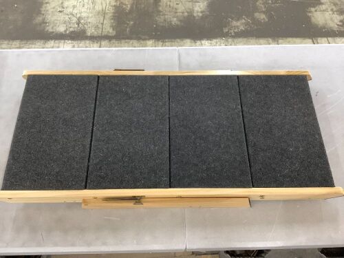 Pet Ramp  - Lot 379