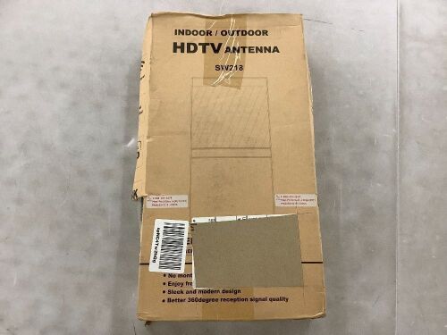 Indoor/Outdoor HDTV Antenna  - Lot 857
