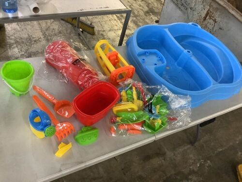 Kids Outdoor Sand & Water Table w/ Accessories, Adjustable Umbrella - Lot 160