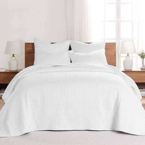 Cross Stitch Bright White Bedspread Set - Lot 2805