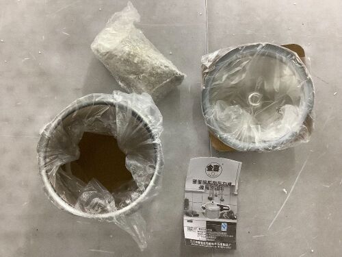3L Pressure Cooker  - Lot 518