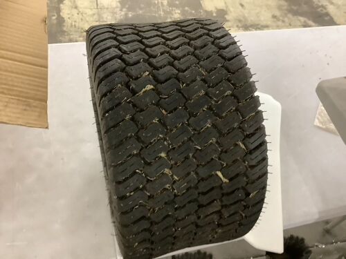  20x10.00-8 Lawn Mower Turf Tires, 2 pack  - Lot 524