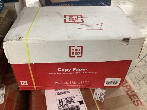 TRU RED 8.5" x 11" Copy Paper, 20 lbs., 92 Brightness, 5000 Sheets - Lot 648